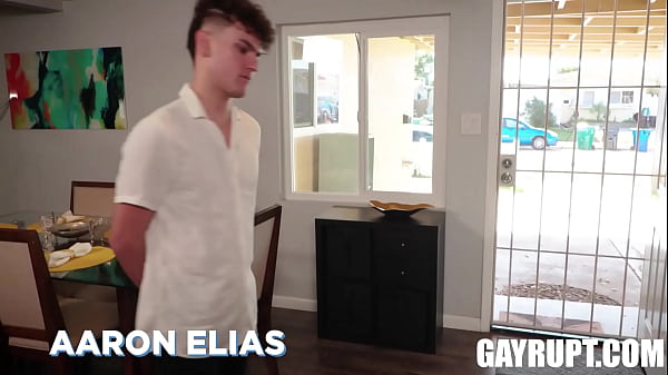 From Plumbing to Pleasure: Aaron Elias Makes a Bold Proposition to His Handyman, Carter Woods