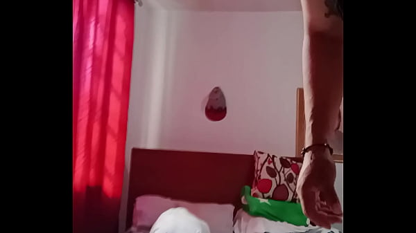 Moviendo el culo bien Riko