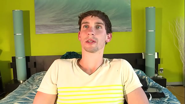 Straight Bros Suck & Jerk In Shower