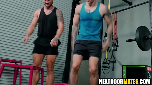 Gay sex in the gym